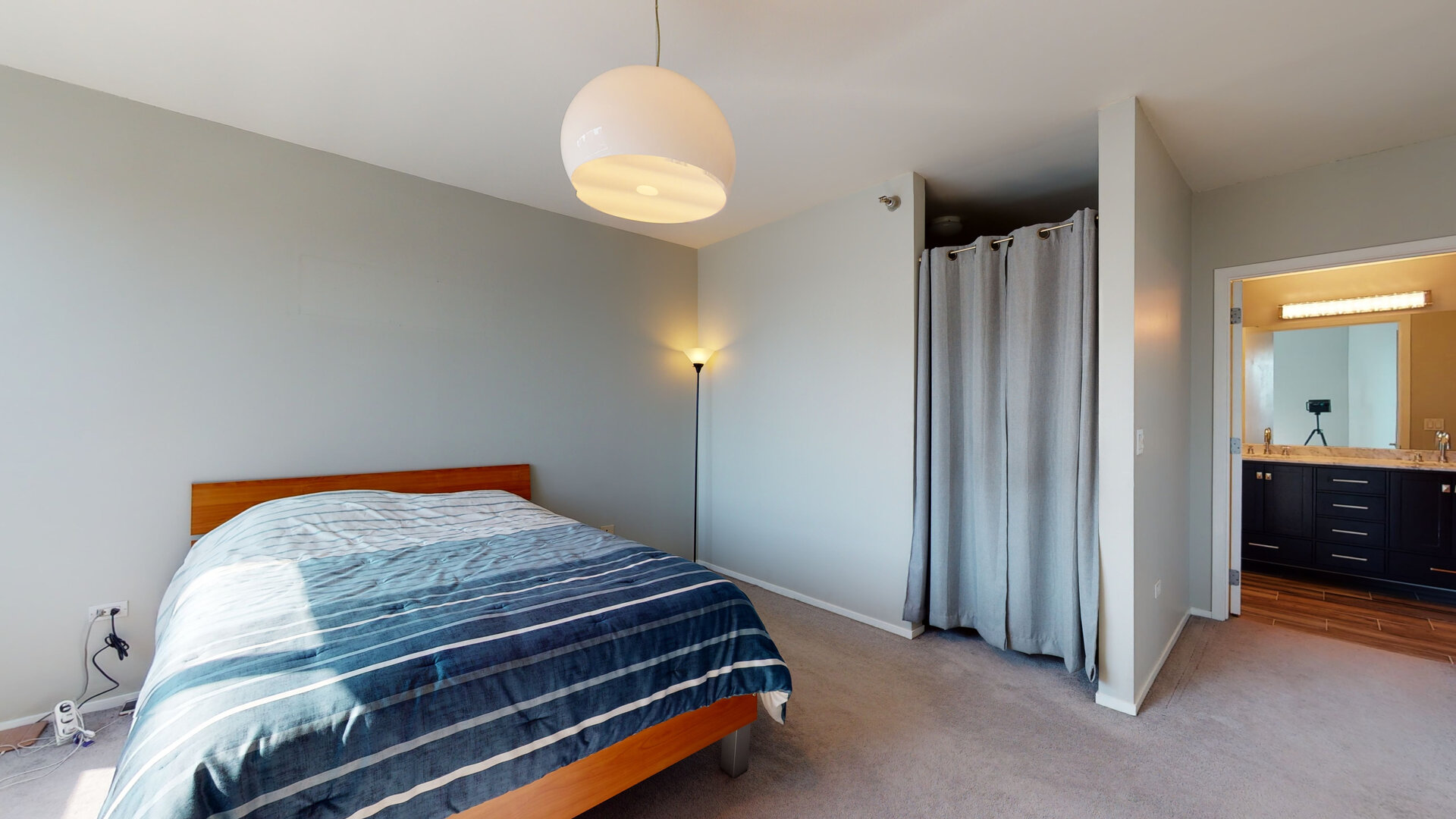 701 South Wells Street, Unit 2402 Chicago, IL 60607 - Photo 17 of 29 Gallery Image 17