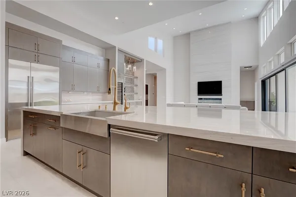 $15,000 | 10949 Rossa Peak Avenue, Las Vegas, NV 89135