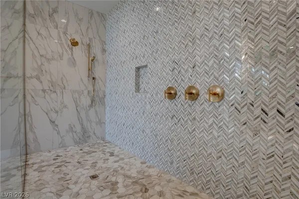 $15,000 | 10949 Rossa Peak Avenue, Las Vegas, NV 89135