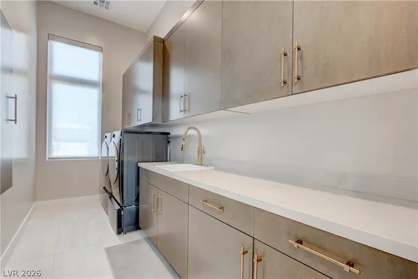 $15,000 | 10949 Rossa Peak Avenue, Las Vegas, NV 89135