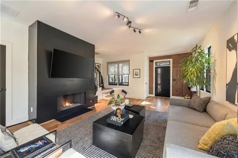 $450,000 | 593 Formwalt Street Southwest, Atlanta, GA 30312