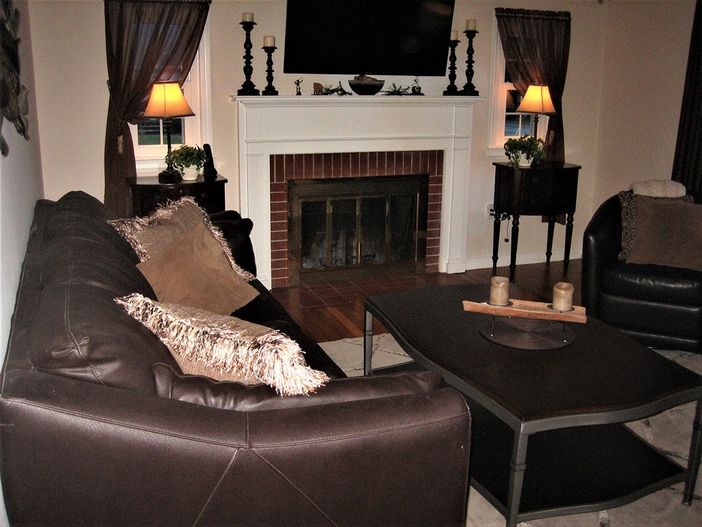 2 Oakwood Road Paxton, MA 01612 - Photo 11 of 27 Gallery Image 11