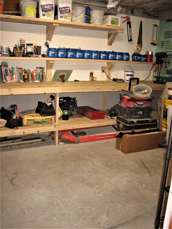 2 Oakwood Road Paxton, MA 01612 - Photo 25 of 27 Gallery Image 25