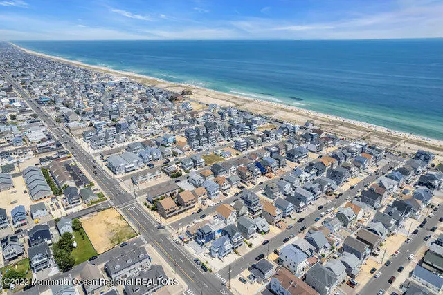 $6,000 | 63 Fort Avenue, Seaside Heights, NJ 08751
