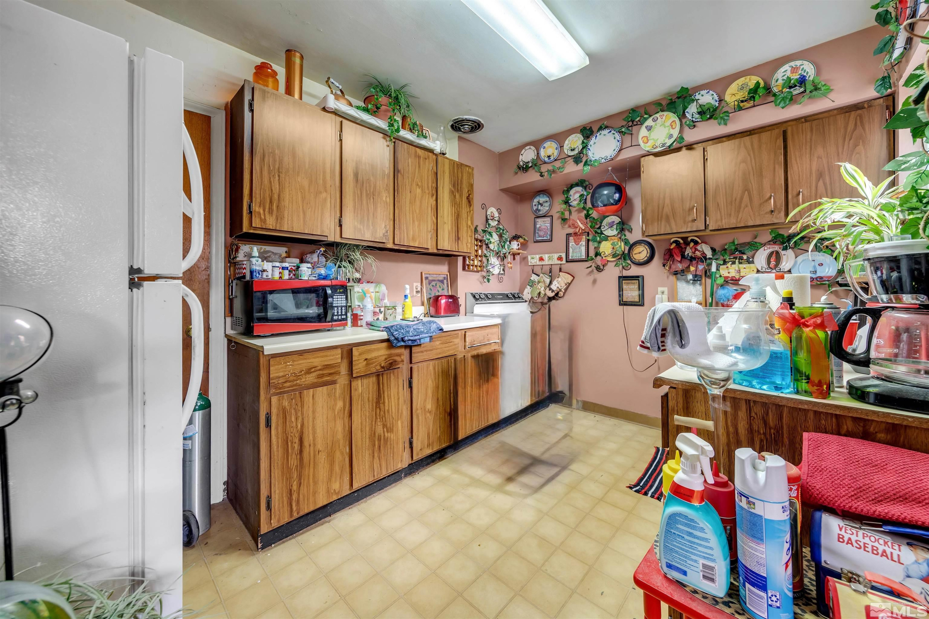 1213 Gordon Avenue Reno, NV 89509 - Photo 10 of 26 Photo 10
