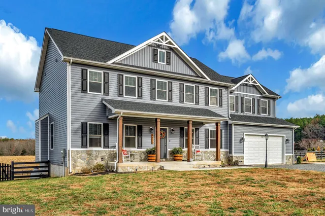 $874,900 | 4600 Anns Lane, Bealeton, VA 22712