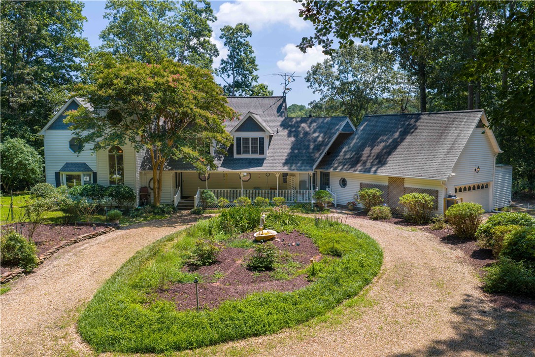 8218 Hell Neck Road Gloucester, VA 23061 - Photo 2 of 50 Picturesque drive through 7.7 acres to Ferry Creek