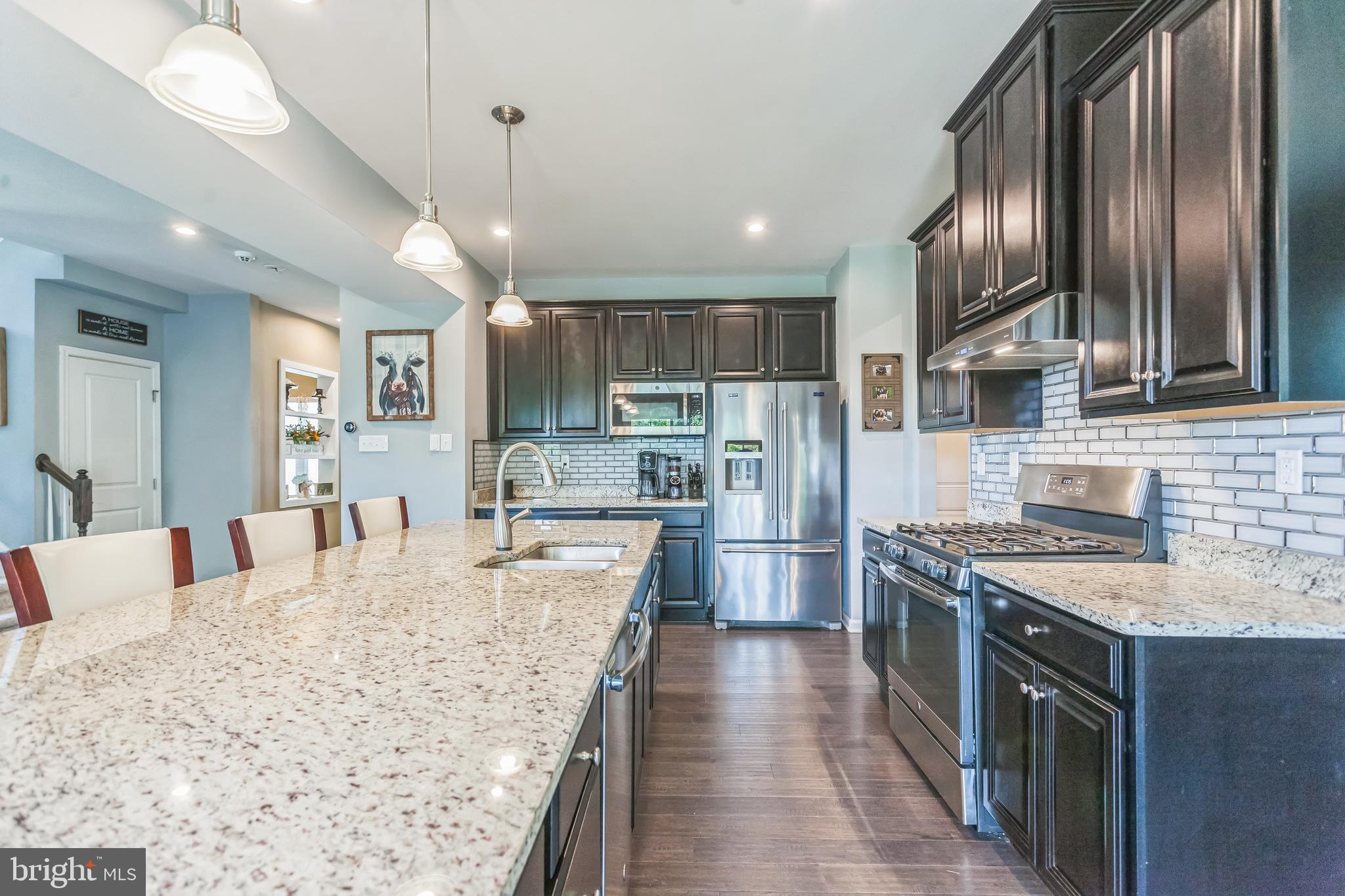 126 Pixie Moss Road Pottstown, PA 19464 - Photo 8 of 29 Kitchen with lots of countertop space