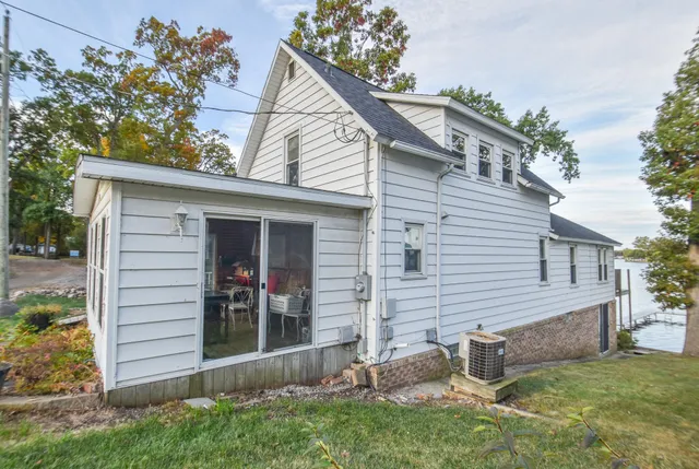 $559,900 | 740 North Hawley Drive, Coldwater, MI 49036