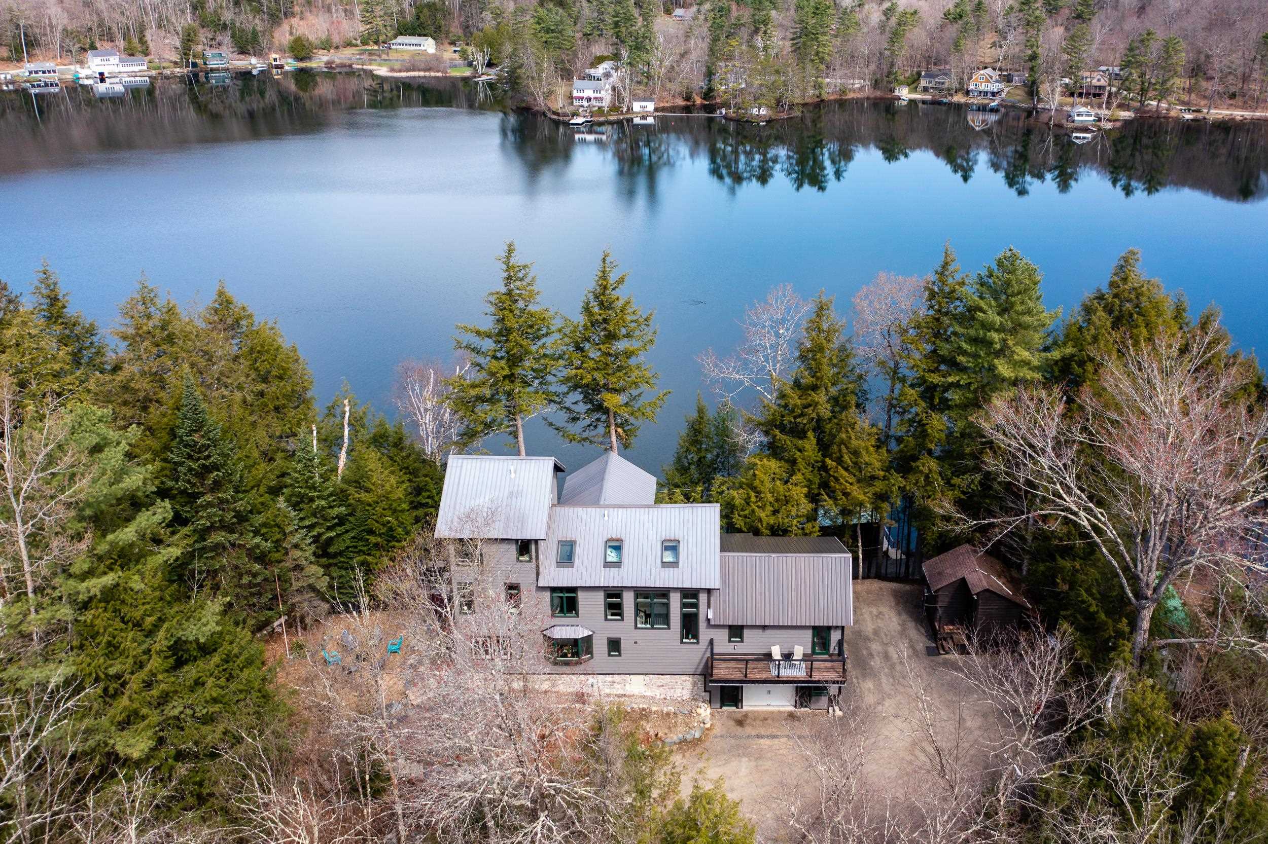 153 South Shore Road Littleton, NH 03561 - Photo 1 of 40 Gallery Image 1