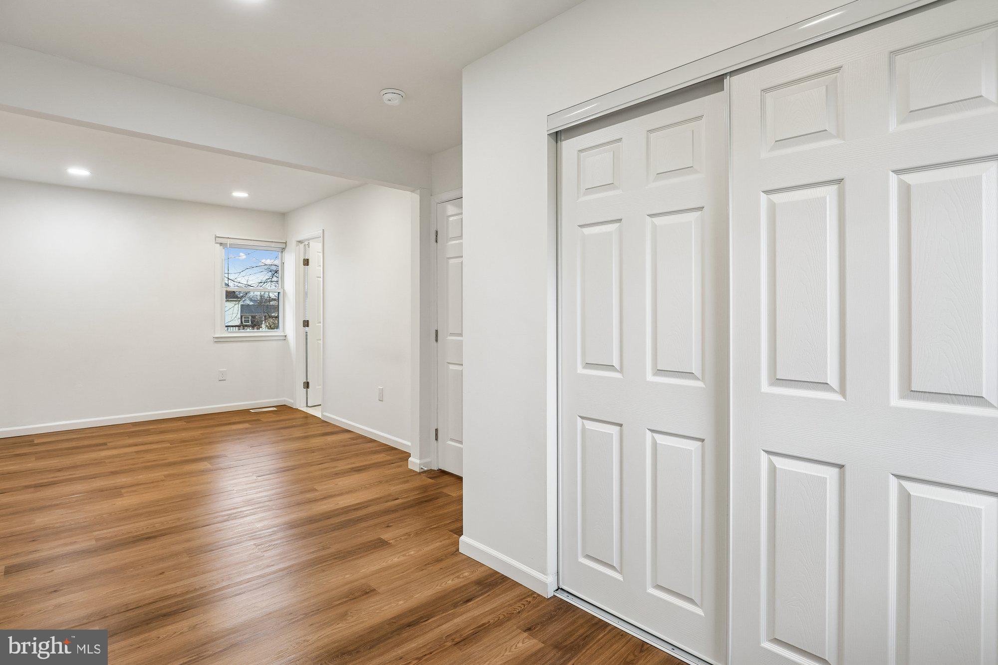 13208 Haddock Road Woodbridge, VA 22193 - Photo 11 of 19 Primary Bedroom