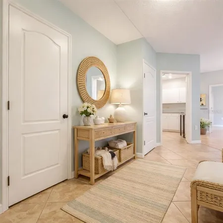 $199,900 | 4865 Cypress Woods Drive, Unit 2106, Orlando, FL 32811