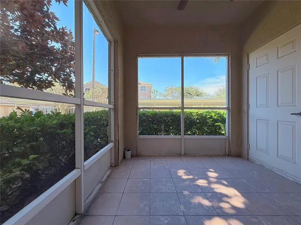 $199,900 | 4865 Cypress Woods Drive, Unit 2106, Orlando, FL 32811
