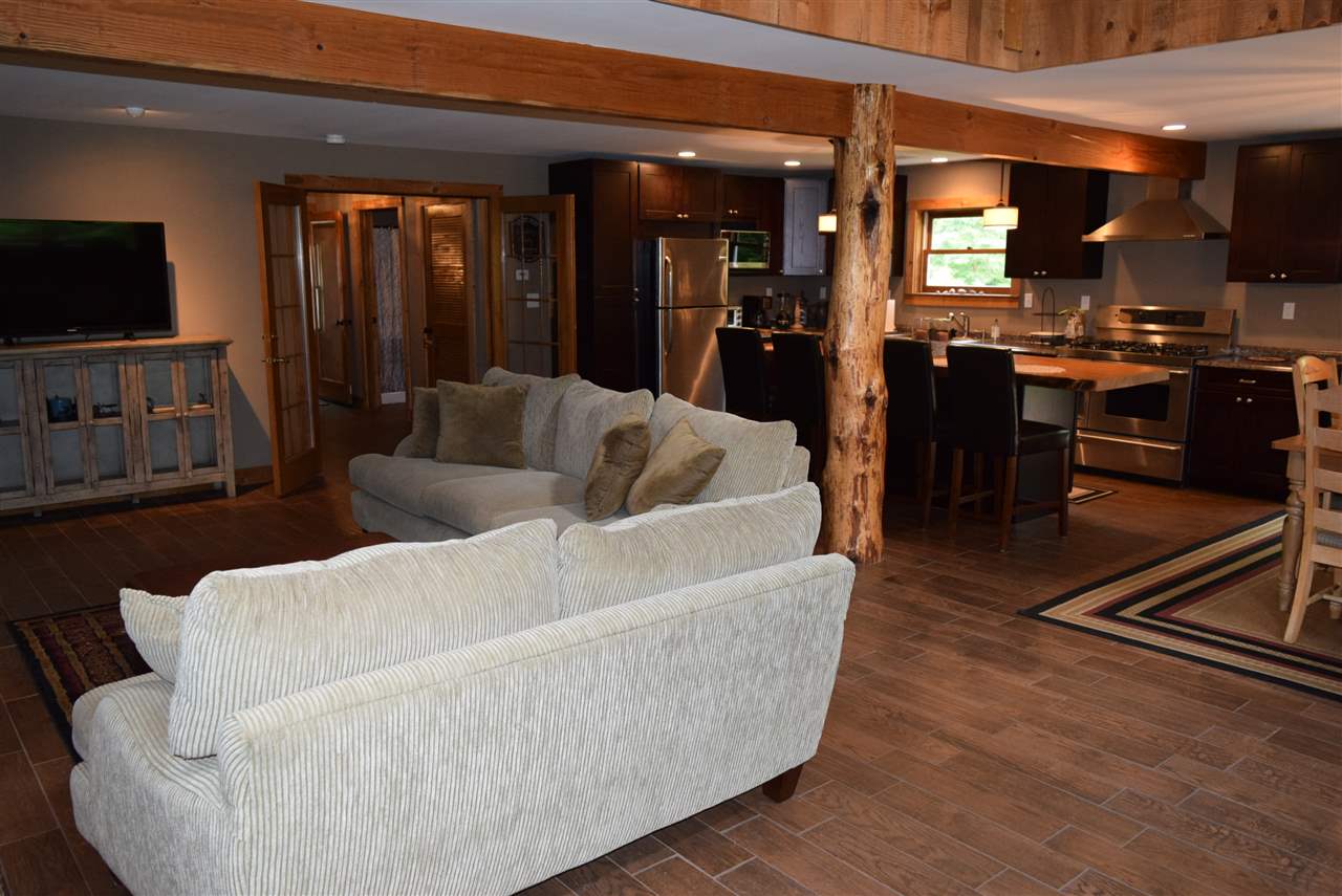 70 Jennifer Road Conway, NH 03818 - Photo 14 of 38