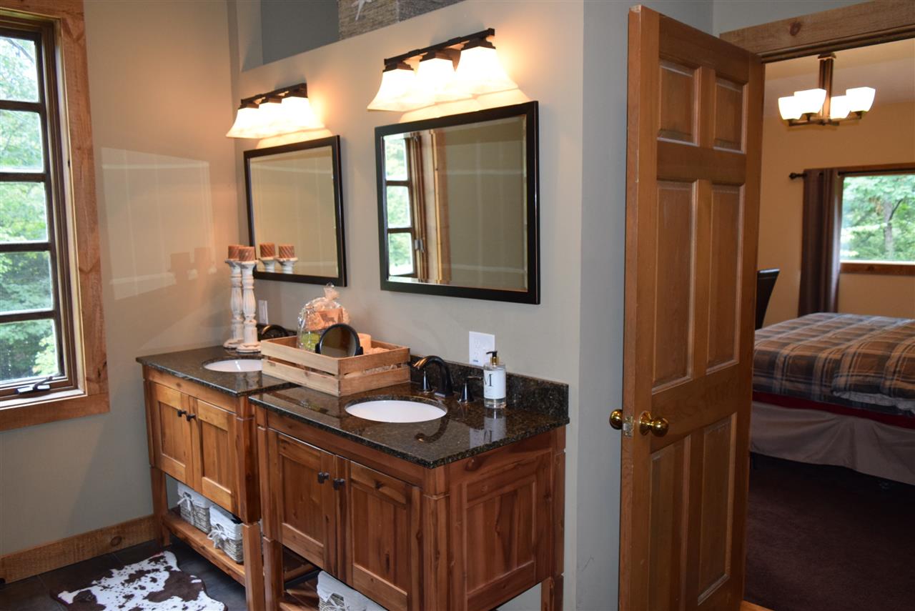 70 Jennifer Road Conway, NH 03818 - Photo 26 of 38