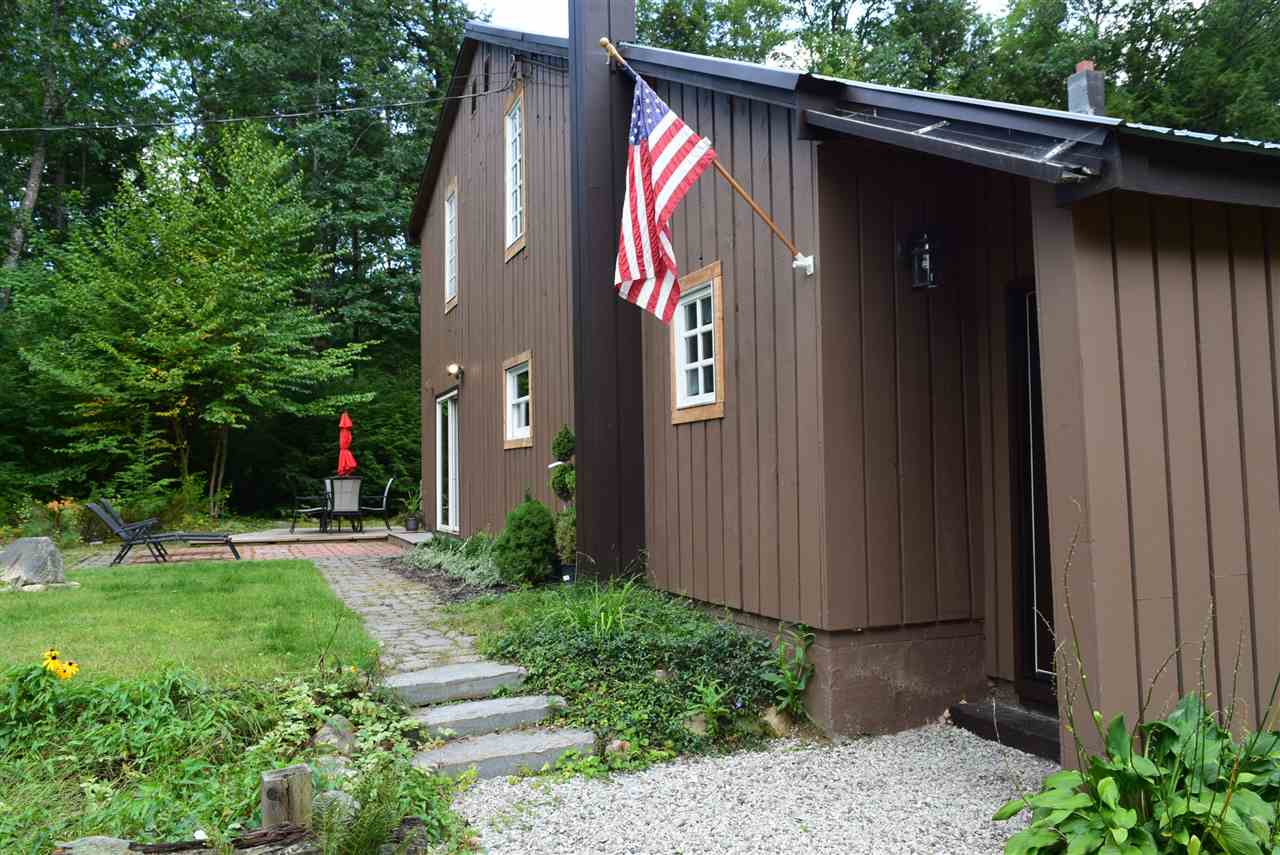 70 Jennifer Road Conway, NH 03818 - Photo 5 of 38