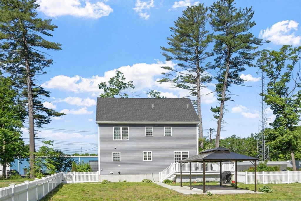 1016 Whipple Road Tewksbury, MA 01876 - Photo 7 of 39 Gallery Image 7