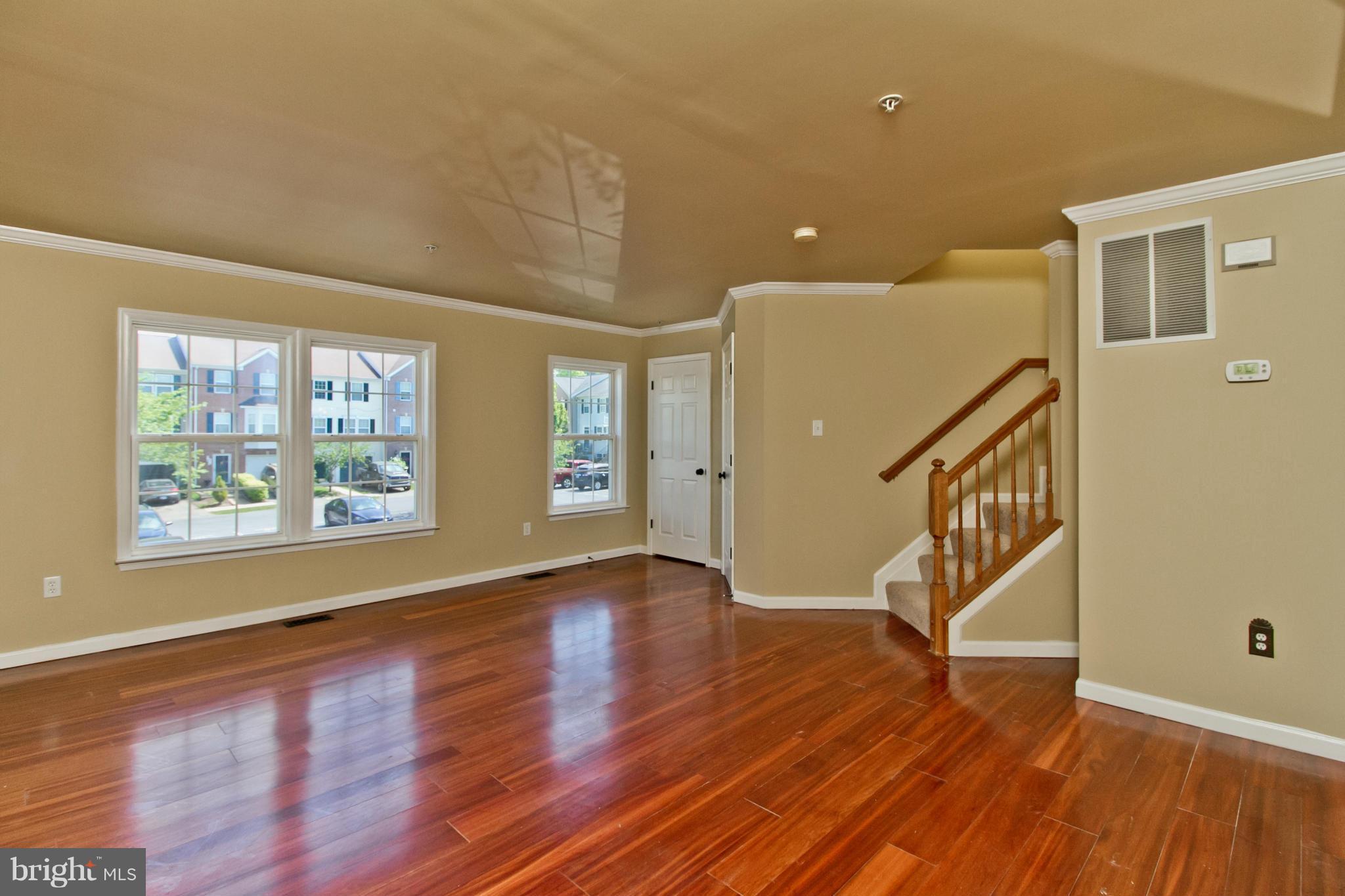 115 Sentry Ridge Smithsburg, MD 21783 - Photo 14 of 23 Living Room