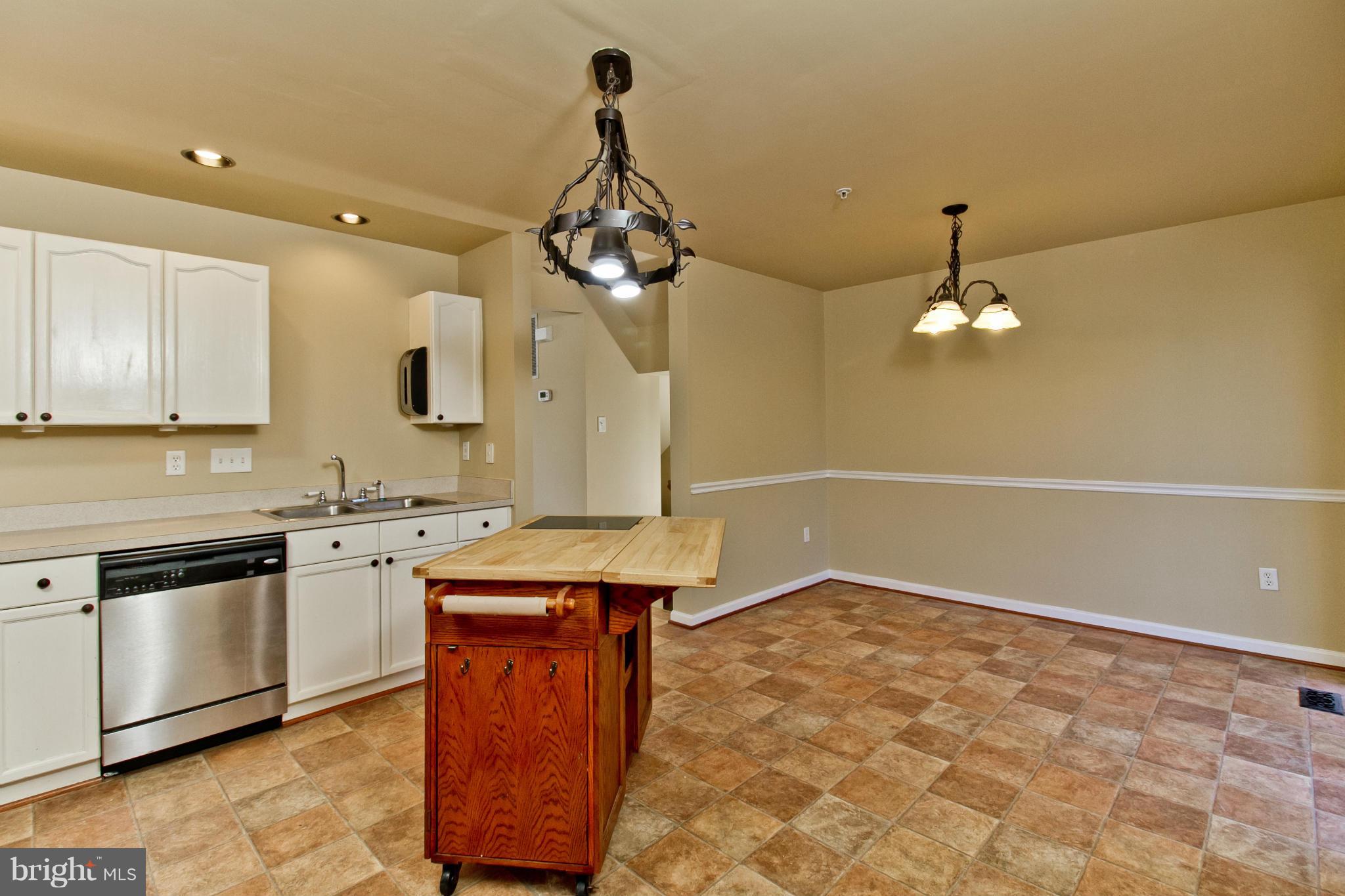 115 Sentry Ridge Smithsburg, MD 21783 - Photo 9 of 23 Dining Room