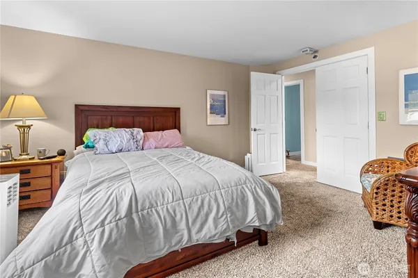 $549,000 | 7608 Elm Court Southeast, Lacey, WA 98503