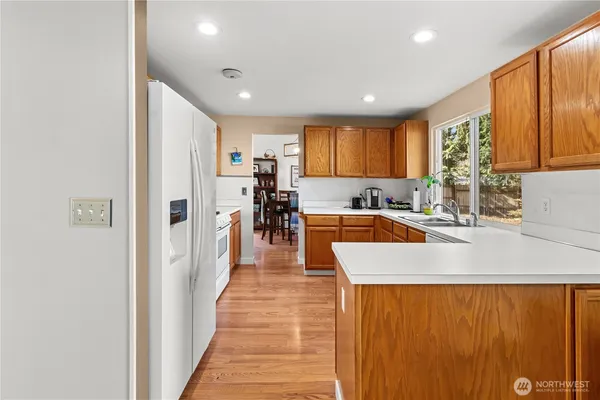 $549,000 | 7608 Elm Court Southeast, Lacey, WA 98503