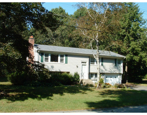 20 Aqueduct Road Wayland, MA 01778 - Photo 1 of 11 Gallery Image 1