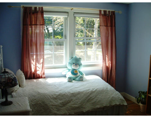 20 Aqueduct Road Wayland, MA 01778 - Photo 7 of 11 Gallery Image 7