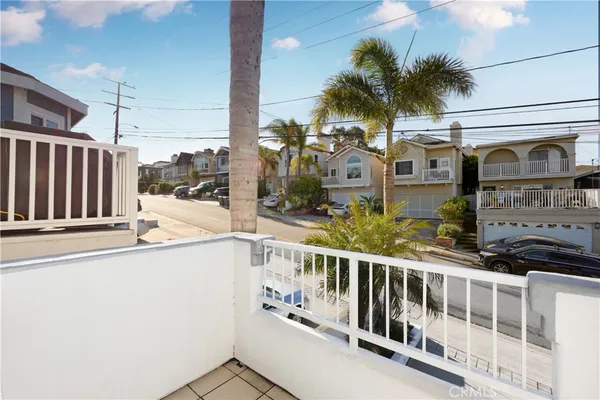 $1,749,950 | 1715 Morgan Lane, Redondo Beach, CA 90278
