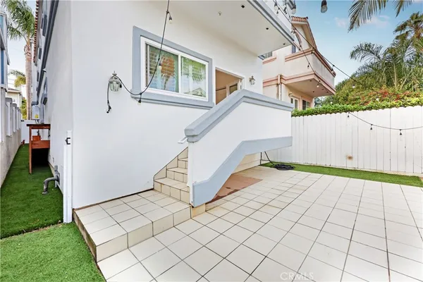 $1,749,950 | 1715 Morgan Lane, Redondo Beach, CA 90278