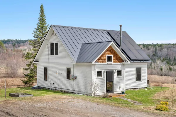 $525,000 | 1981 Danville Hill Road, Cabot, VT 05647