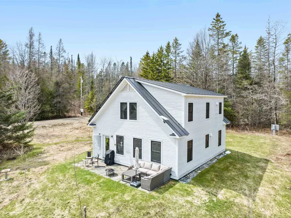 $525,000 | 1981 Danville Hill Road, Cabot, VT 05647