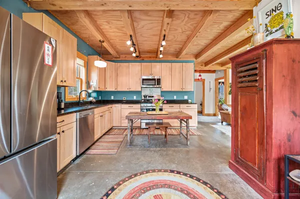 $525,000 | 1981 Danville Hill Road, Cabot, VT 05647