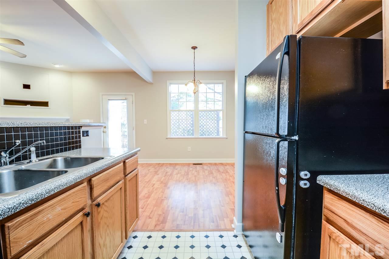 5407 Goldenglow Way Raleigh, NC 27606 - Photo 3 of 12