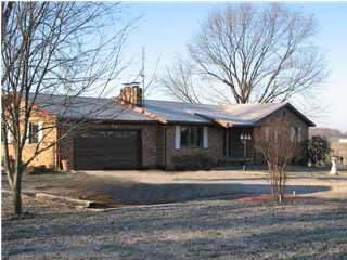 8405 Middle Mt Vernon Road Mount Vernon, IN 47620 - Photo 1 of 1 Gallery Image 1