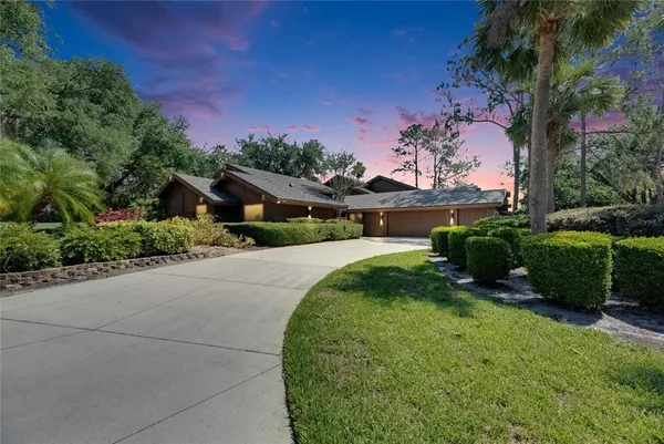 $475,000 | 29903 Baywood Lane, Wesley Chapel, FL 33543
