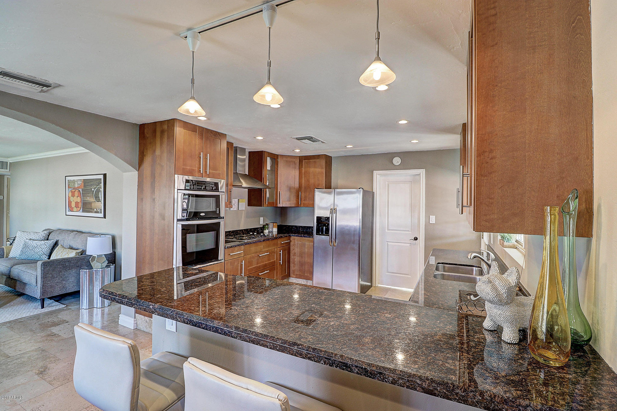 3609 East Piccadilly Road Phoenix, AZ 85018 - Photo 4 of 21 Kitchen
