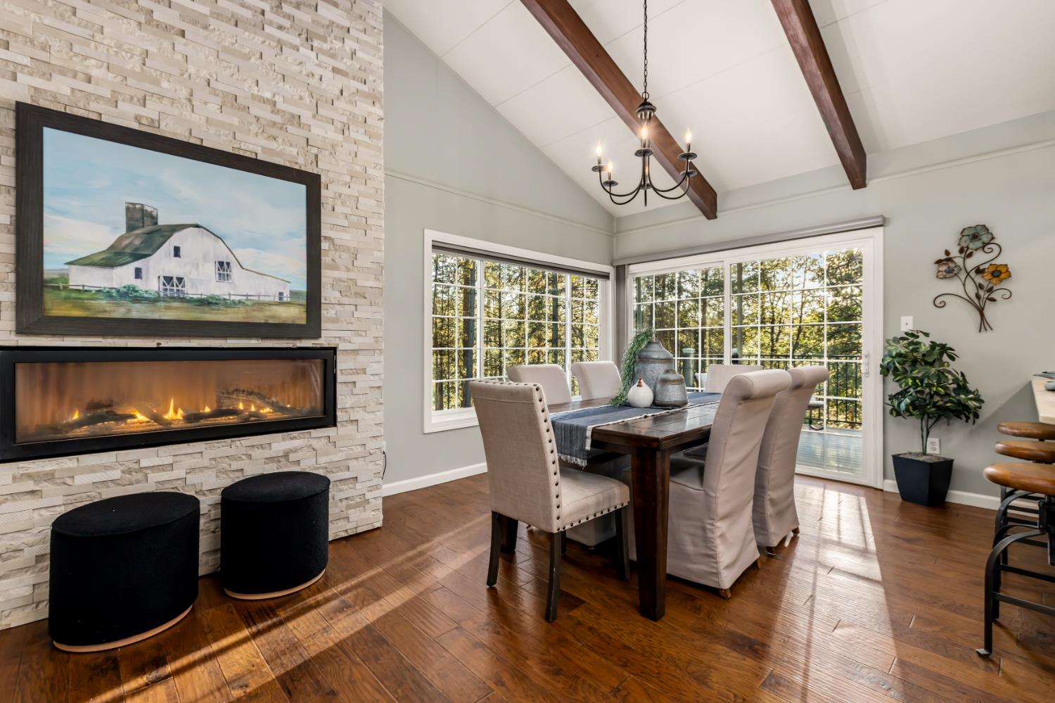 17082 Alioto Drive Grass Valley, CA 95949 - Photo 14 of 42 Picture windows and sliding door