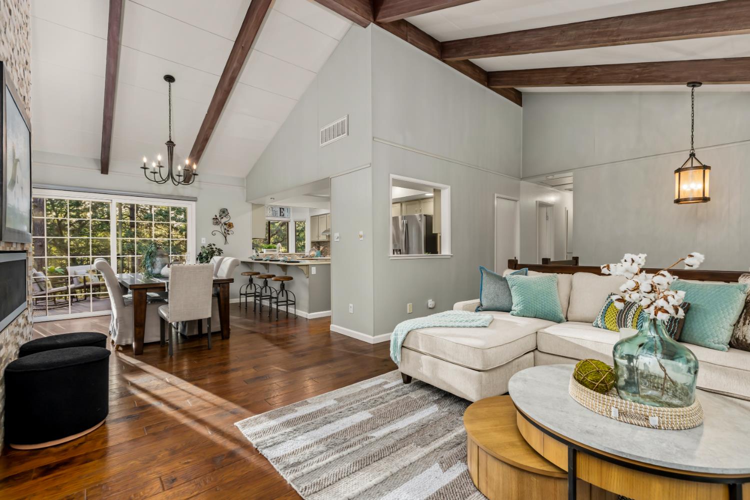 17082 Alioto Drive Grass Valley, CA 95949 - Photo 3 of 42 Hardwood floors throughout