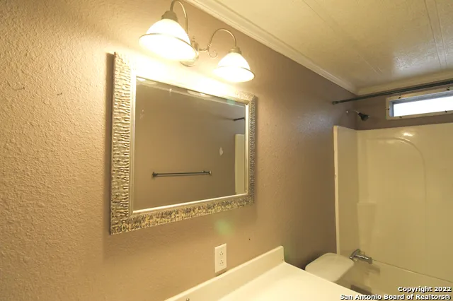 $1,195 | 12095 Park Road 37, Unit B, Lakehills, TX 78063