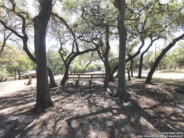 $1,120 | 12095 Park Road 37, Unit B, Lakehills, TX 78063