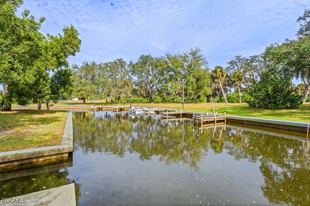 10100 Burnt Store Road, Unit 48 Punta Gorda, FL 33950 - Photo 26 of 28