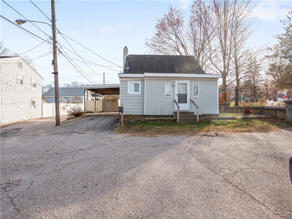 29 Pierce Street Coventry, RI 02816 - Photo 1 of 16 Gallery Image 1