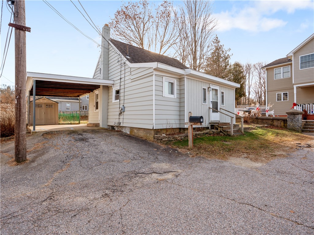 29 Pierce Street Coventry, RI 02816 - Photo 3 of 16 Gallery Image 3