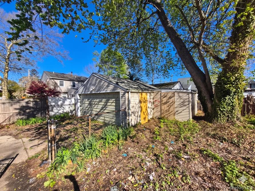 1767 Bushwick Avenue Merrick, NY 11566 - Photo 7 of 8