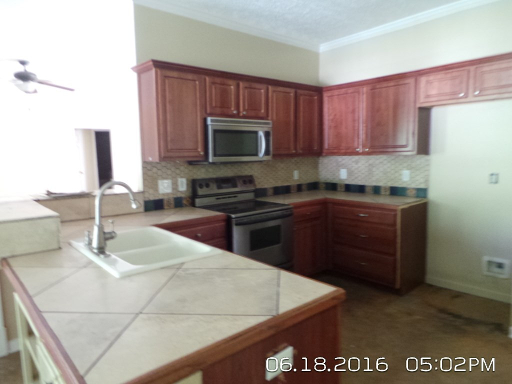 105 Water Tank Road, Unit 1 Florence, MS 39073 - Photo 6 of 11 KITCHEN