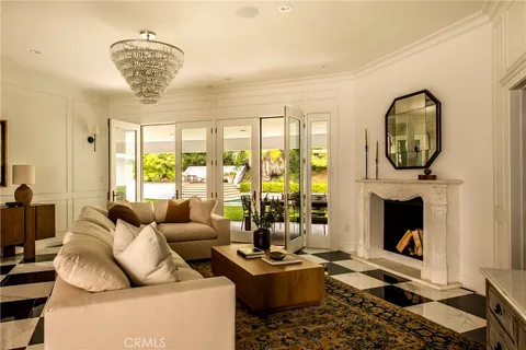 $4,199,000 | 4330 Grimes Place, Encino, CA 91316