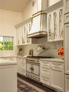 $4,199,000 | 4330 Grimes Place, Encino, CA 91316