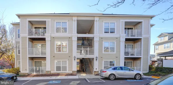 $2,550 | 1001 Gaither Road, Unit I, Rockville, MD 20850
