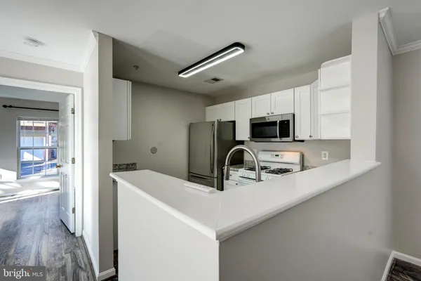 $2,550 | 1001 Gaither Road, Unit I, Rockville, MD 20850