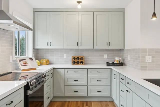 $998,000 | 1563 Thousand Oaks Boulevard, Berkeley, CA 94707